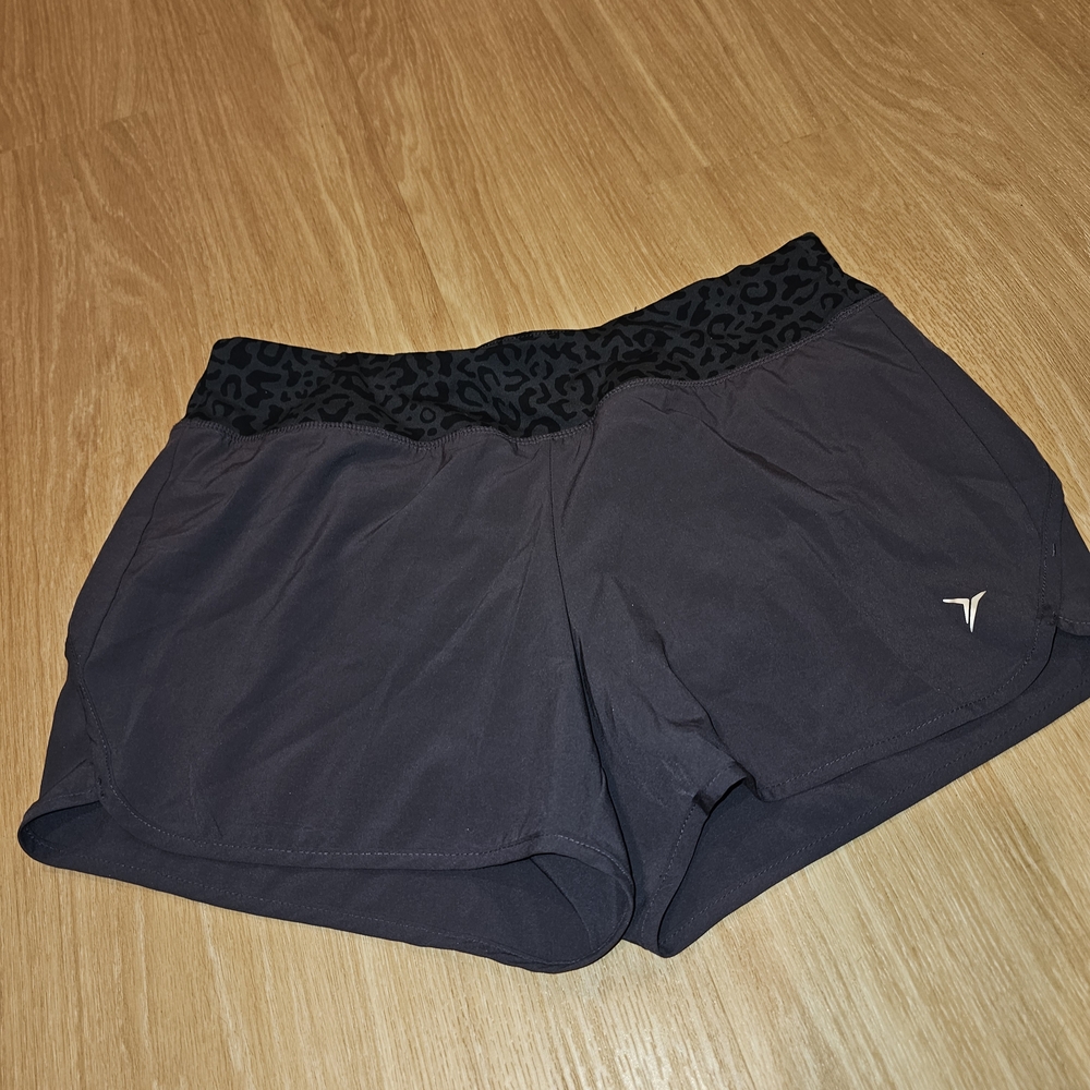 Old Navy Women's Dark Gray Athletic Shorts